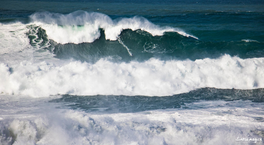 Les plus grosses vagues du monde à Nazaré. Vagues géantes Portugal. Comment voir les vagues de 30 mètres à Nazaré. Blog Nazaré surf de grosses vagues.