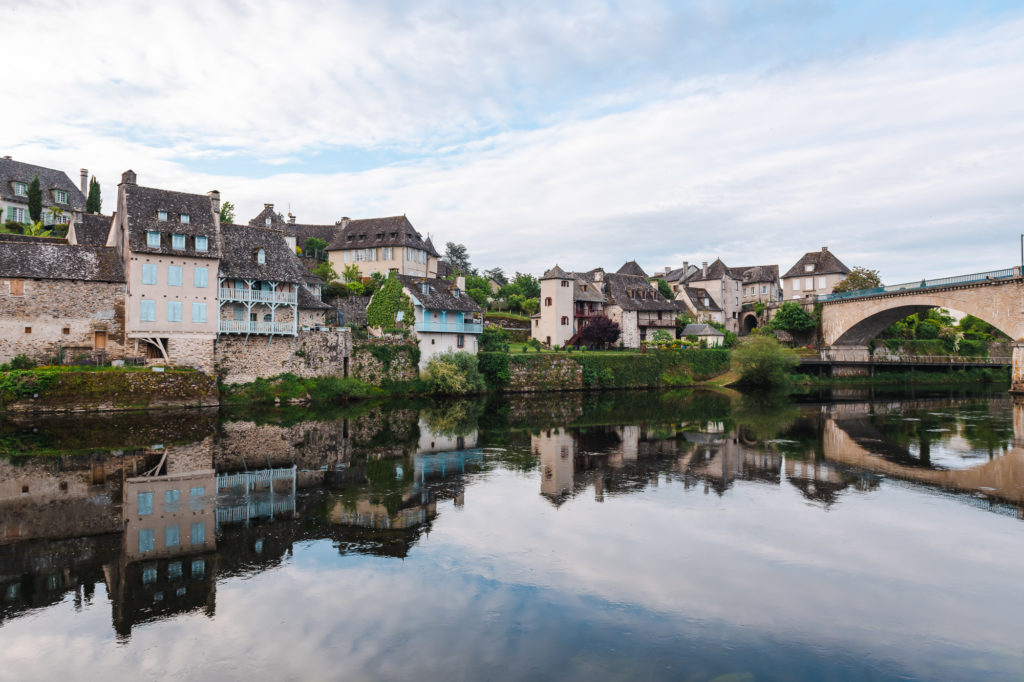 Que voir et que faire en vallée de la Dordogne, côté Corrèze ? Incontournables, sports outdoor, insolites et belles adresses autour d'Argentat-sur-Dordogne
