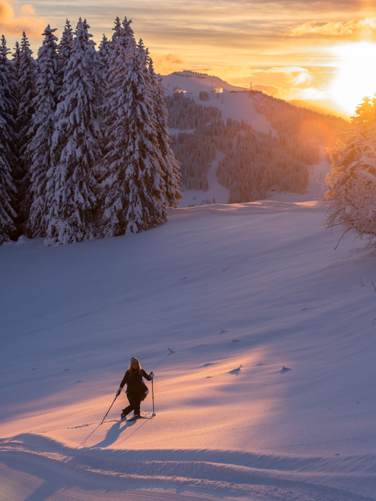 Que voir à Megève ? Blog sur un séjour d'hiver à Megève, avec bonnes adresses, ski de rando, survol du Mont Blanc, calèches, igloo...