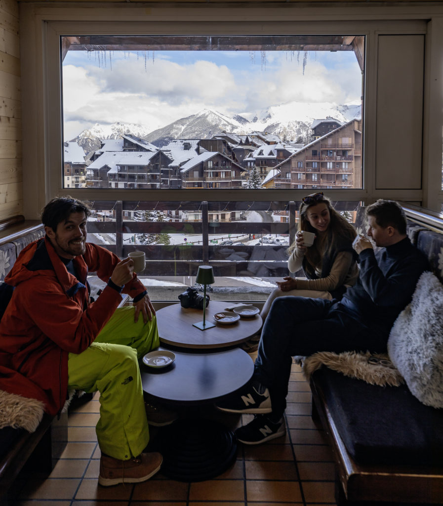 Un hôtel, club au pied des pistes à Risoul : le 1850, membre de vacances léo lagrange