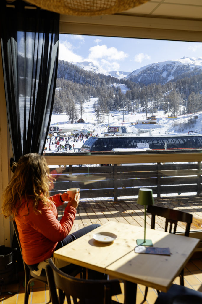 Un hôtel, club au pied des pistes à Risoul : le 1850, membre de vacances léo lagrange